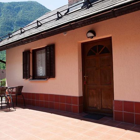 Apartma Lesjak 1 Бовец Экстерьер фото