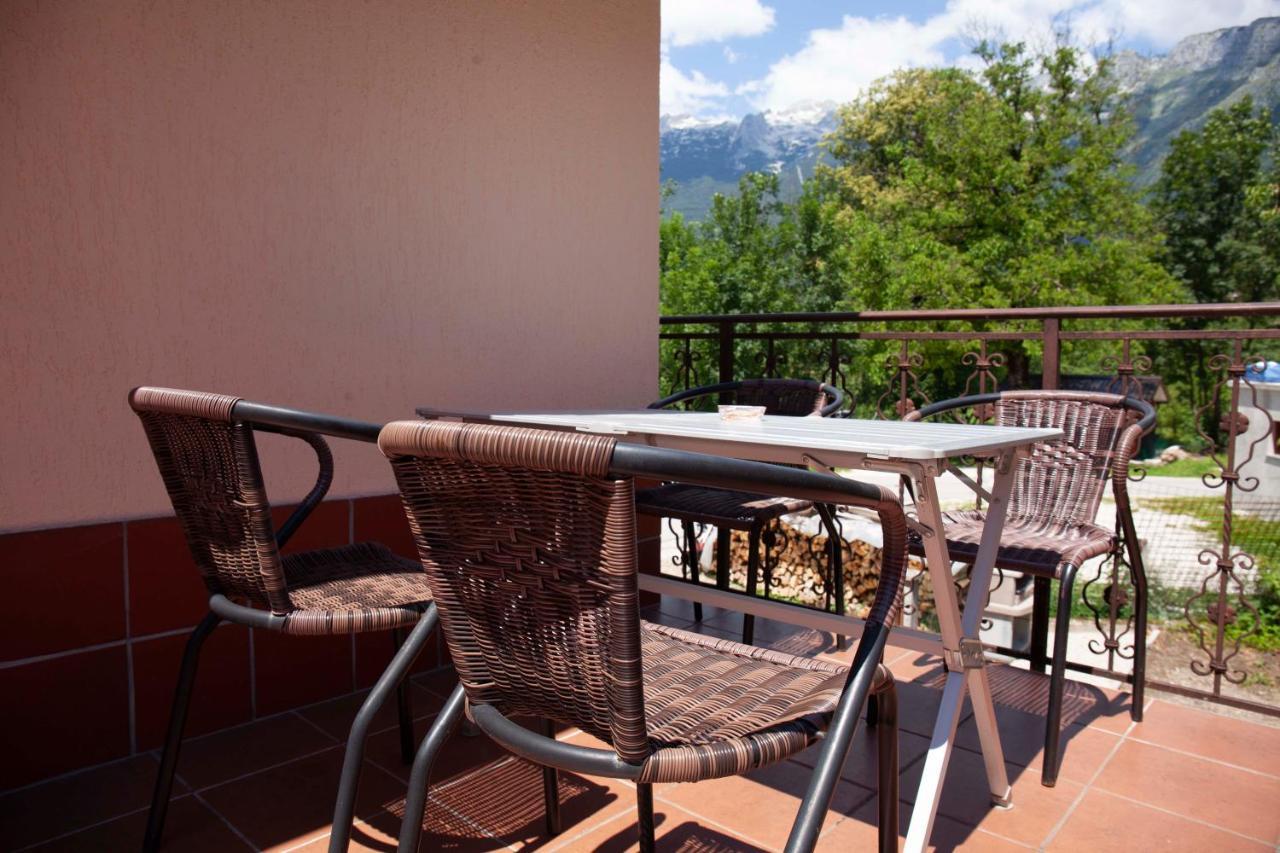 Apartma Lesjak 1 Бовец Экстерьер фото