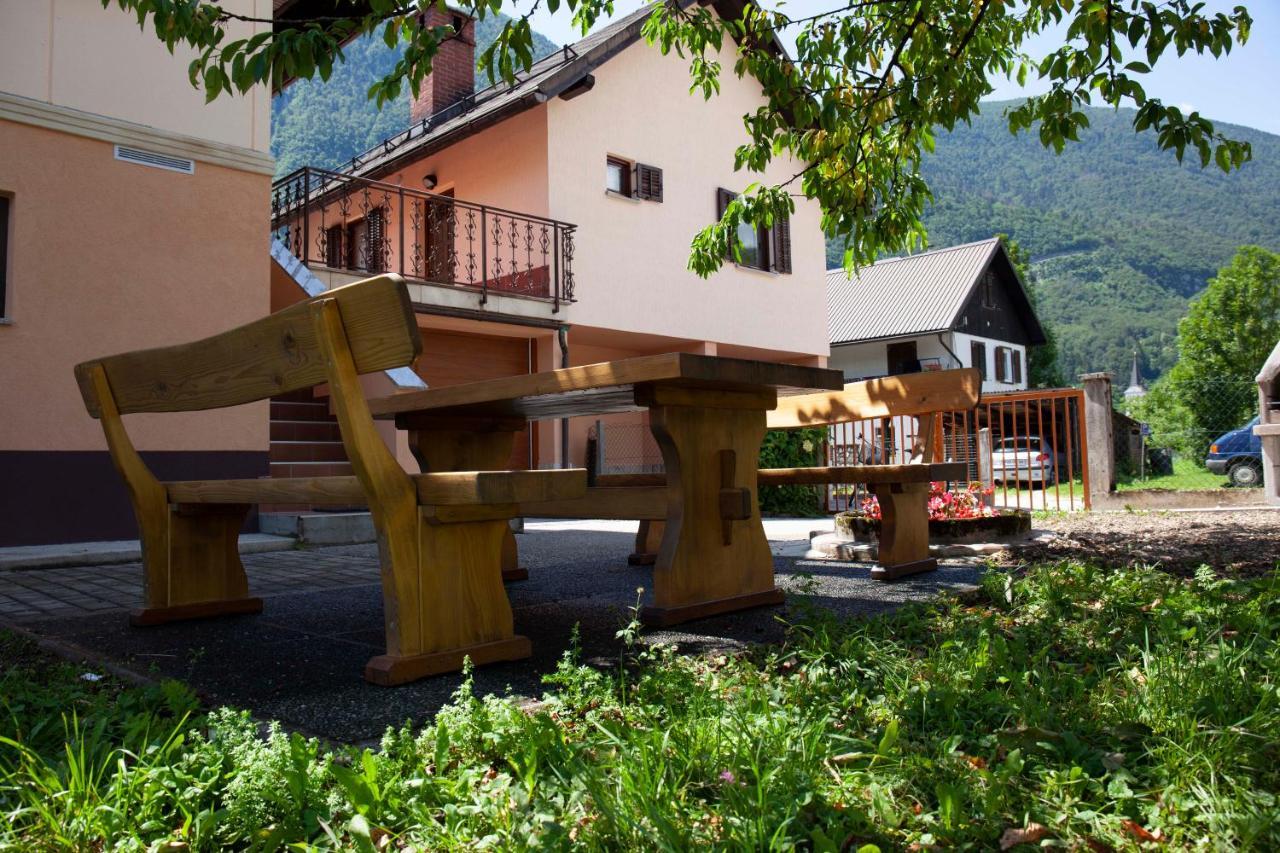 Apartma Lesjak 1 Бовец Экстерьер фото