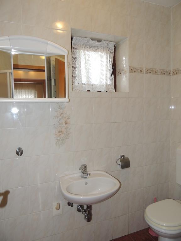 Apartma Lesjak 1 Бовец Экстерьер фото